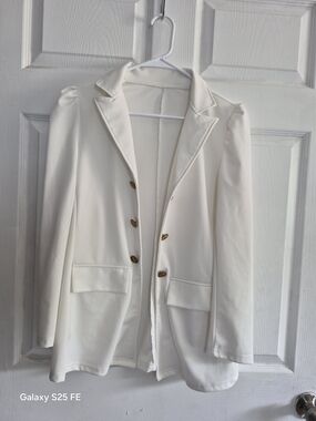 (S)Classic White Women's Blazer Jacket - Elegant Tailored Coat